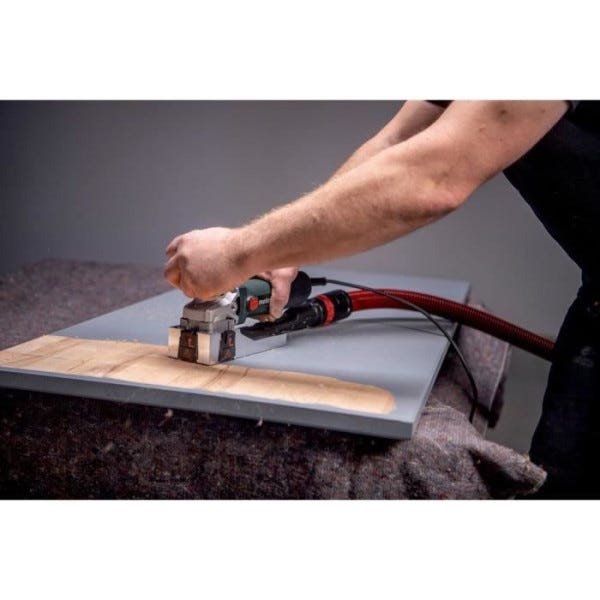 Fraiseuse à bois Metabo LF 850 S 80mm 850W avec coffret metaBOX 145 et accessoires – Image 4